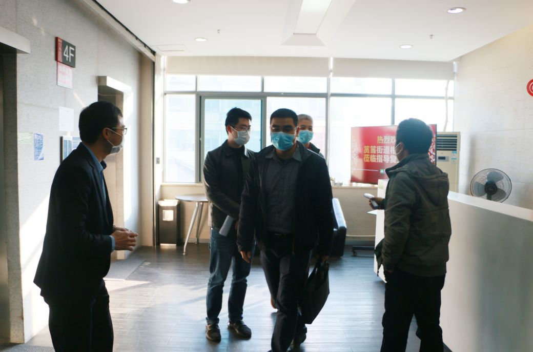 万众一心，，，，，，携手抗疫 | 筼筜街道主任苏克一行莅临游艇会指导复工情形